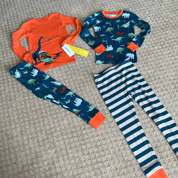 New Carters Dinosaur Print Pjs - Picture 6 of 13